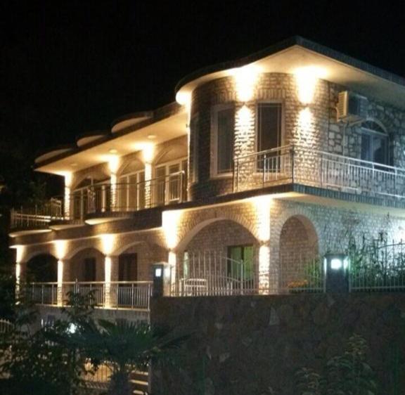 Bed and Breakfast Hyka Stone House Shkodër Esterno foto
