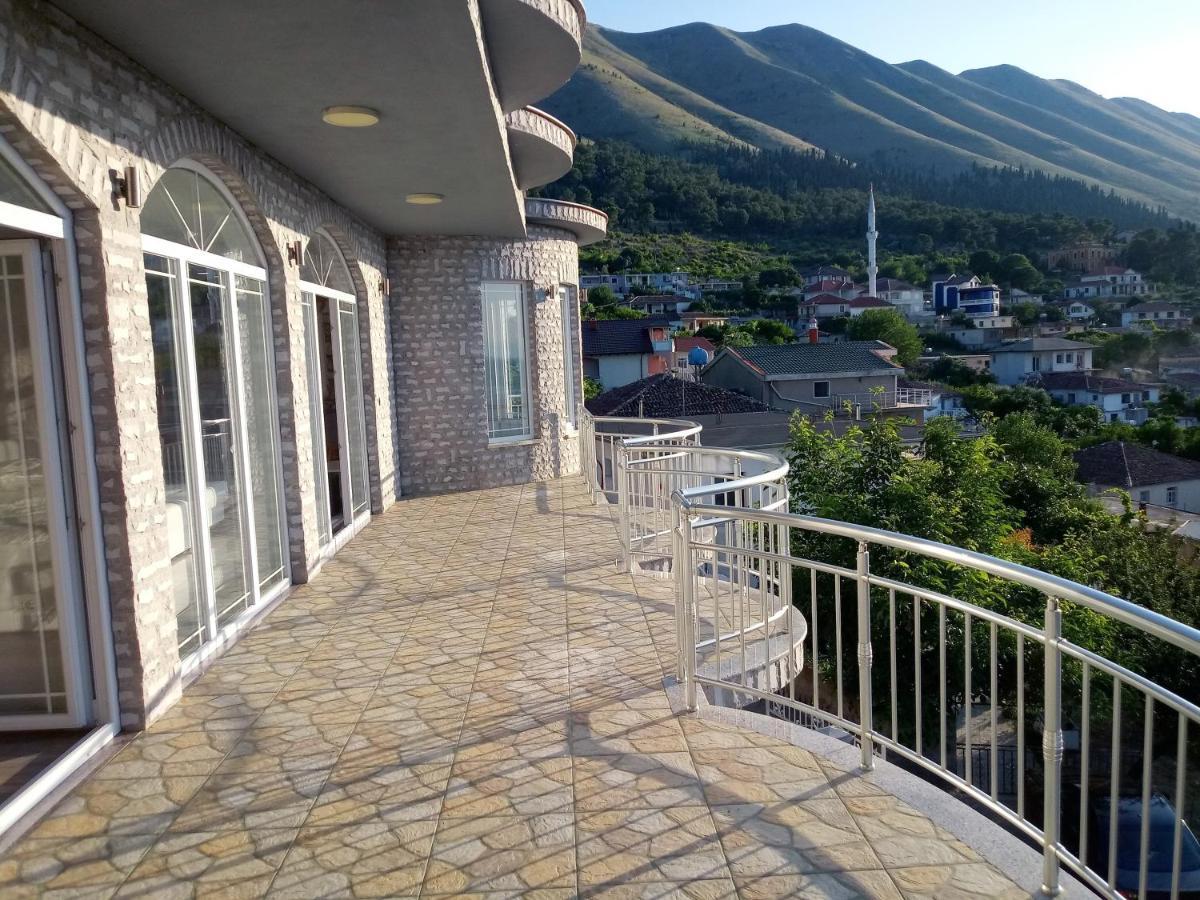Bed and Breakfast Hyka Stone House Shkodër Esterno foto
