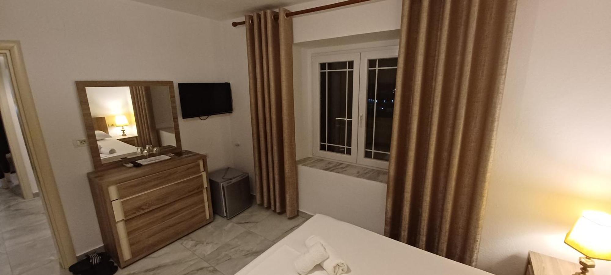 Bed and Breakfast Hyka Stone House Shkodër Esterno foto