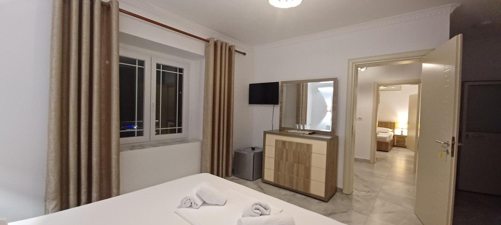 Bed and Breakfast Hyka Stone House Shkodër Esterno foto