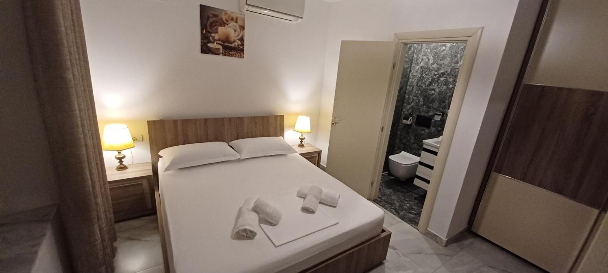 Bed and Breakfast Hyka Stone House Shkodër Esterno foto