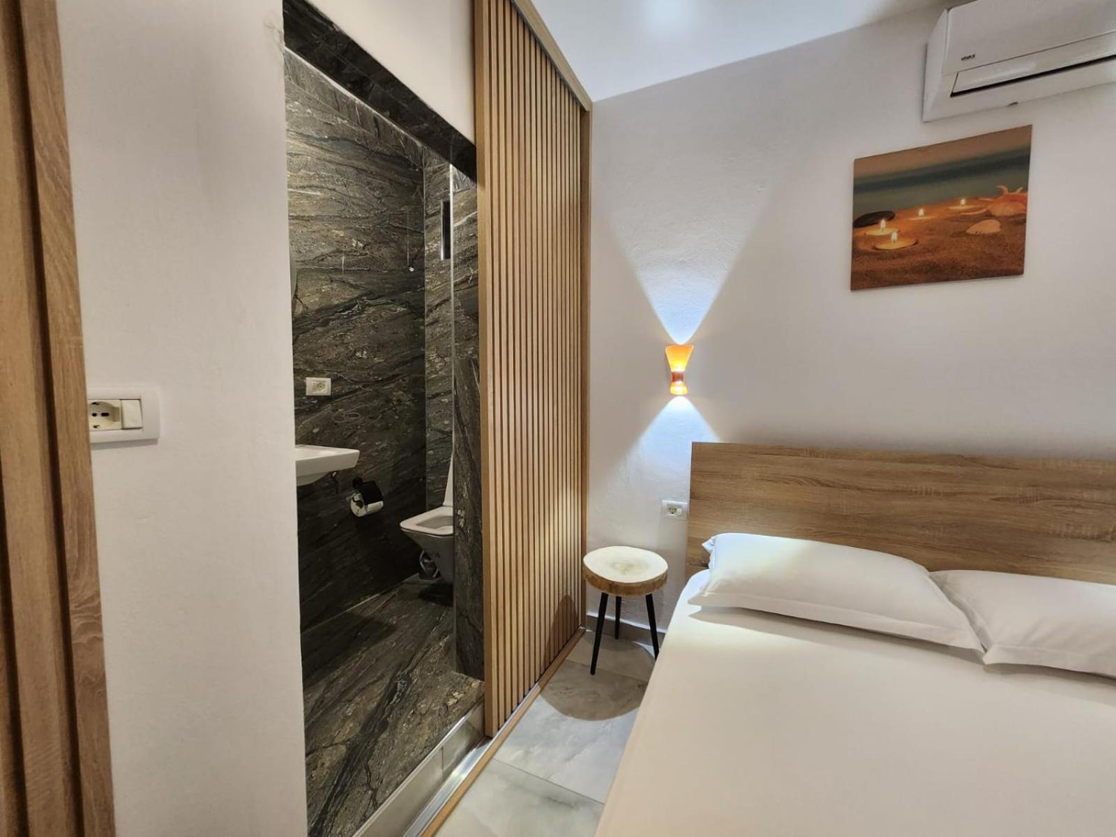 Bed and Breakfast Hyka Stone House Shkodër Esterno foto