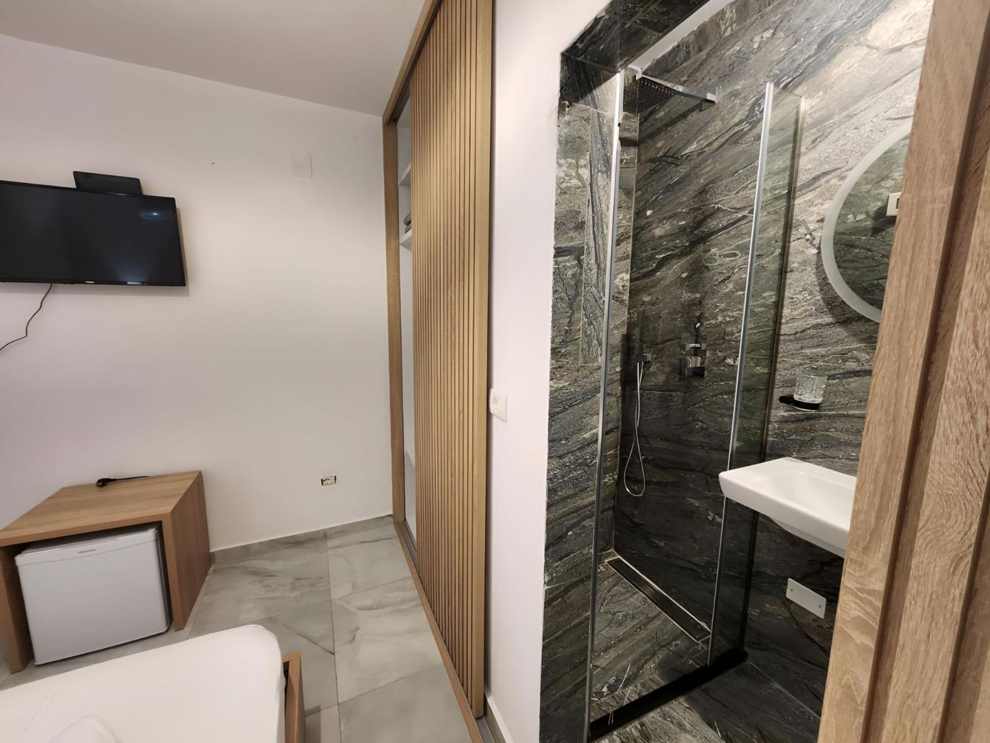 Bed and Breakfast Hyka Stone House Shkodër Esterno foto