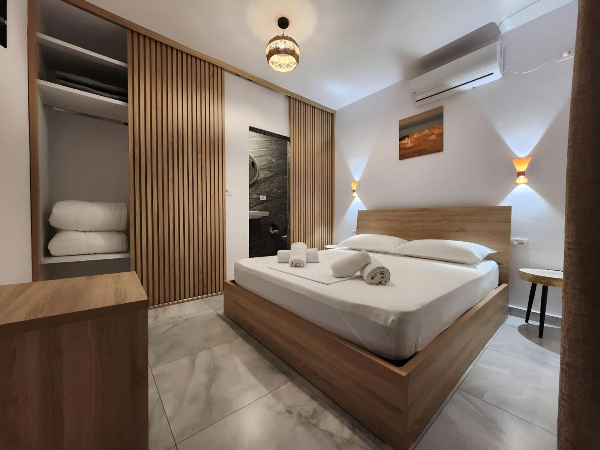 Bed and Breakfast Hyka Stone House Shkodër Esterno foto